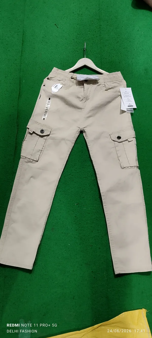 Beige_Cargo_Trousers_for_Men