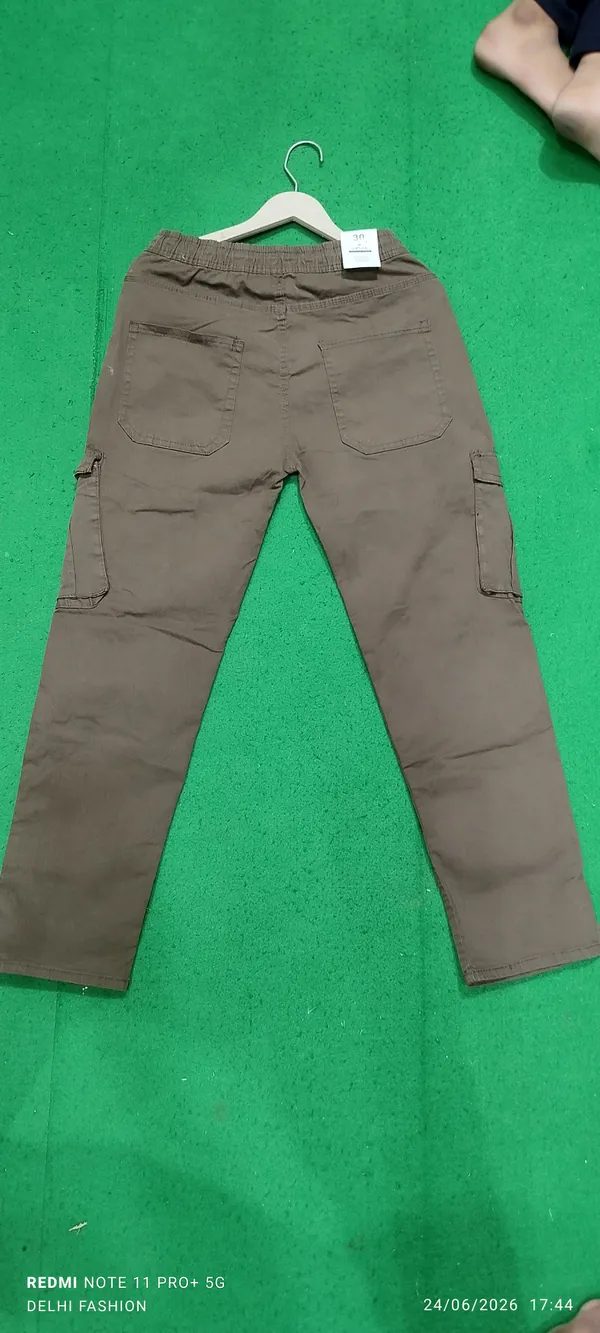 Brown_Casual_Cargo_Pants_for_Men