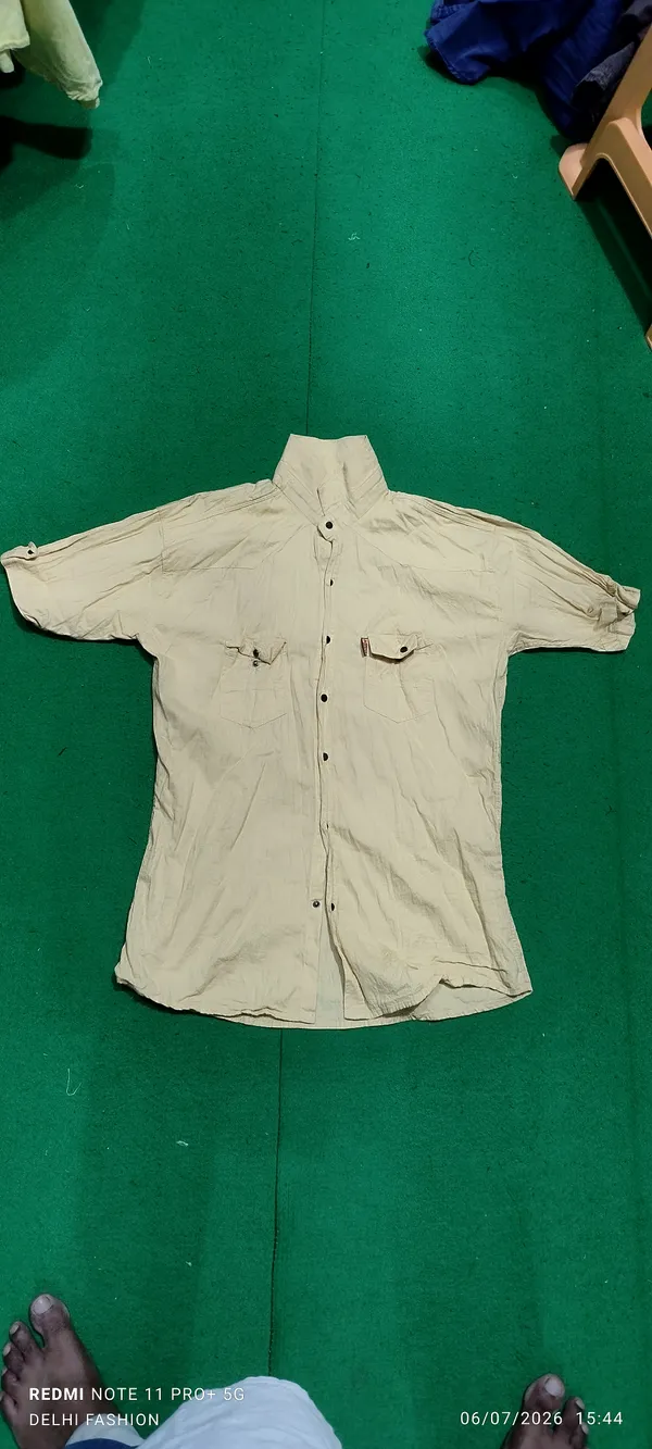 Cream_Casual_Stand_Collar_Shirt_for_Men