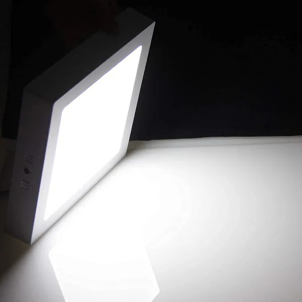 Metal_22-Watt_Surface_Panel_Square_Light(8.5X8.5_Inches_Or_22X22_Cm)_(Cool_White)