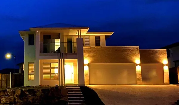_2_Way_led_Outdoor_UP_Down_Wall_Light_Warm_White,_Straight_(Yellow_Color,_IP-65_Waterproof,Metal)