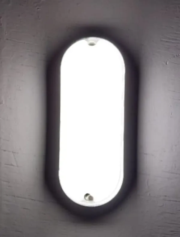_Waterproof_Outdoor_LED_Bulkhead_Wall_or_Ceiling_Light_(Cool_White_(6500k),_18_Watt)(Plastic)