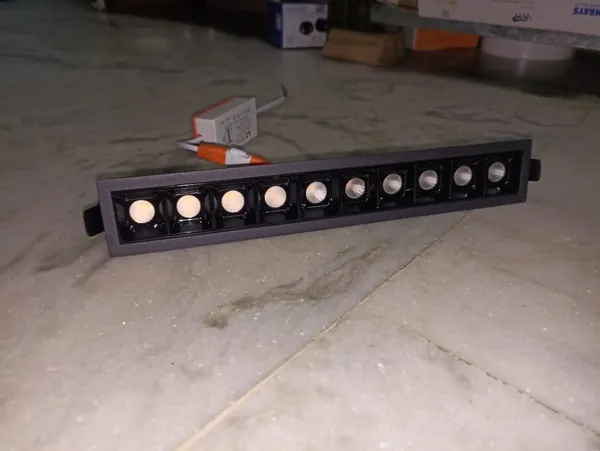 _2x10_Watt_10_Eye_Laser_Blade_Linear_Black_Body_Black_Reflector_Spotlight_for_Indoor_Lighting,_(28_cm_x_4.5_cm,_Aluminium_Body/Natural_White_Light)
