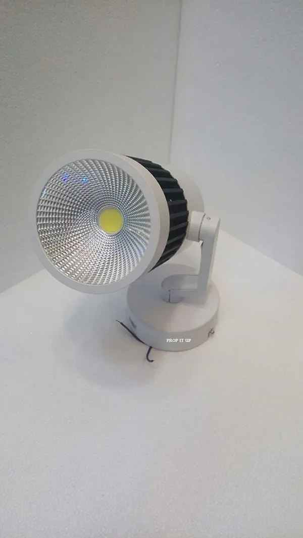 30_Watts_Adjustable_Surface_Mounted_LED_Focus_Spot_Wall_Light_White_Body_(Cool_White-6500k)