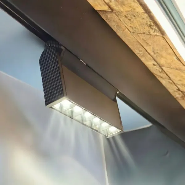 _6W_Magnetic_Foldable_LED_Linear_Light_|_Natural_White_|_Adjustable_Angle_|_for_a_22mm_Energy_Efficient_Modern_Indoor_Light_for_Home,_Office_&_Shop