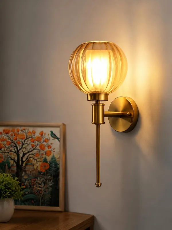 Ots_Amber_Glass_Wall_Sconce_Light_With_Brass_Finish_Metal_Arm_3in1