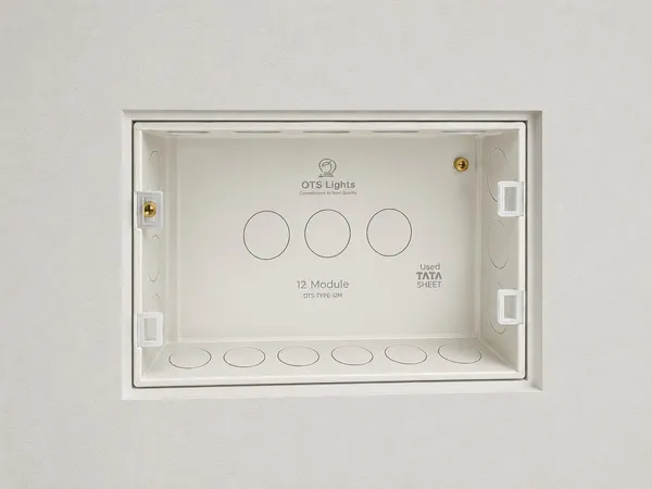 _12_Module_Eco_Premium_Metal_Box,_Pack_of_10