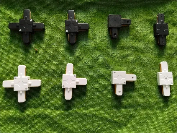 _Track/Trackline/Trackway_Connector/Jointer_for_LED_Track_Lights_Corner_Connector_for_2-Wire_Lighting_Track_Rail_(White_Body,_+_Shape_Connector)