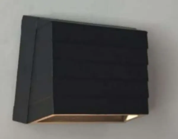 _4_Watts_Rectangular_LED_Outdoor_Waterproof_Surface/Exterior_Wall_Step/Foot_Light_(Warm_White,Aluminium)