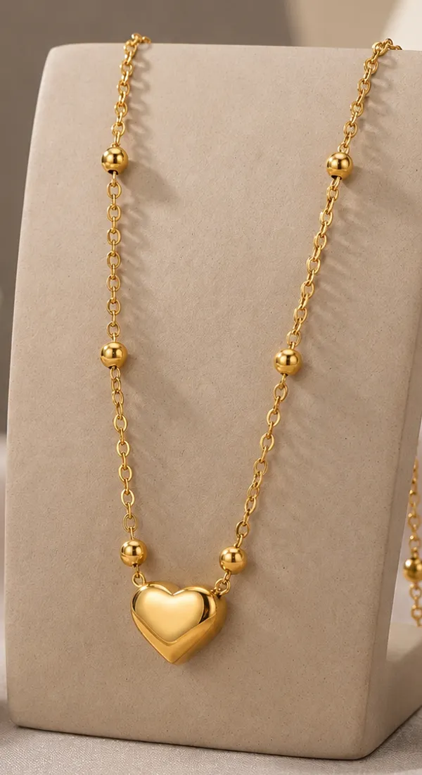 Golden_Anti-Tarnish_Plated_Chunky_Heart_Pendant_Necklace_For_Women