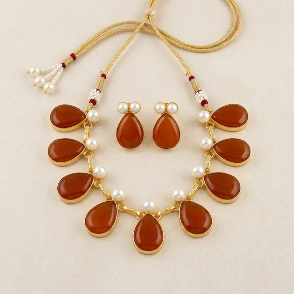 Peach_Teardrop_Necklace_Set_For_Women