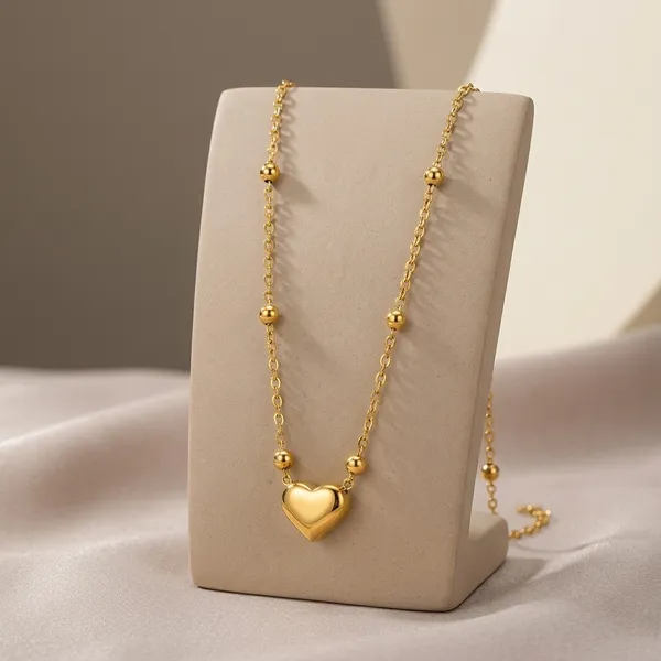 Golden_Anti-Tarnish_Plated_Chunky_Heart_Pendant_Necklace_For_Women