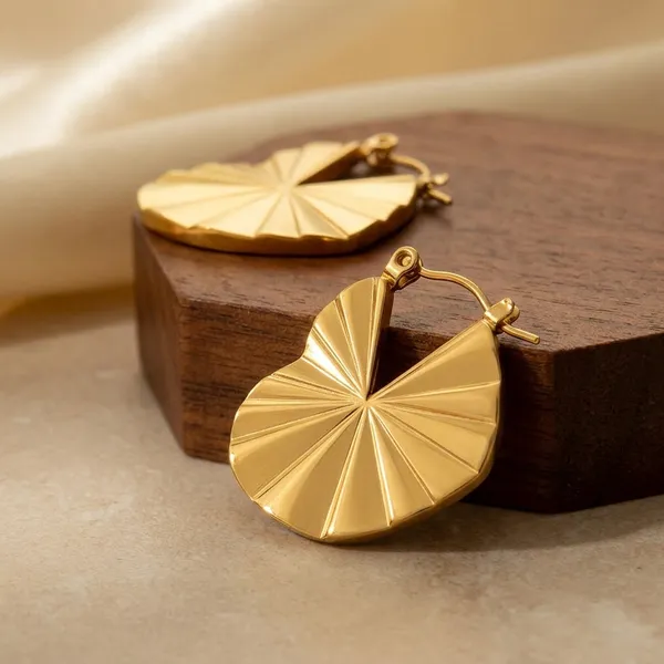 Golden_Anti-Tarnish_Love_Hoop_Earrings_For_Women