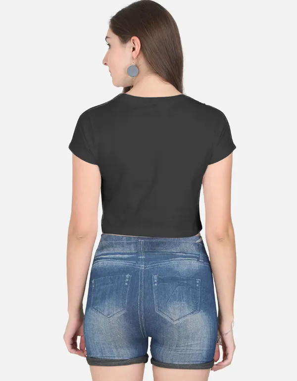 Black_Cotton_Crop_Samurai_Warrior_Graphic_T_Shirt_For_Women