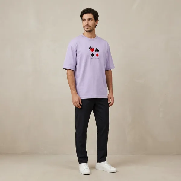 Lavender_Cotton_Oversized_Queen_Card_Graphic_T_Shirt_For_Men