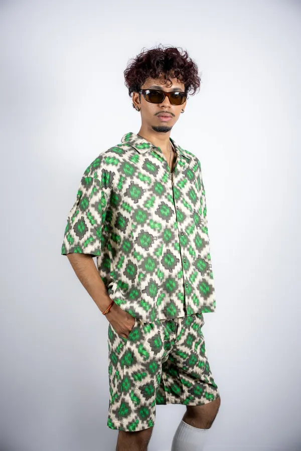 Electric_Diamond_Ikat_Coord_Set_For_Men