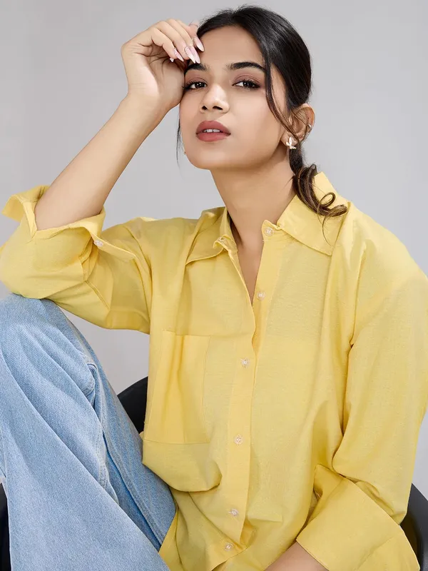 Womens_Cotton_Button_Down_Shirt