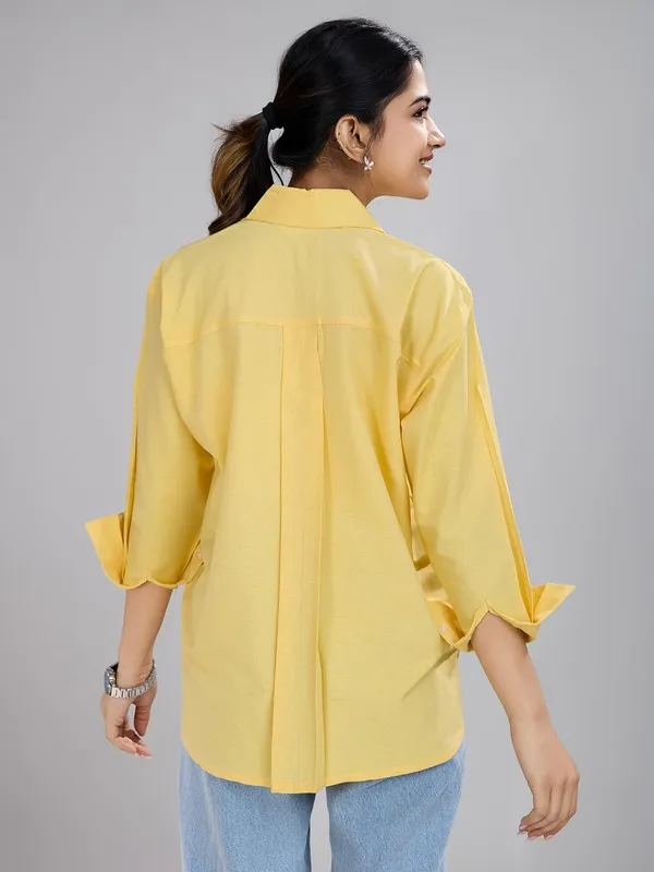 Womens_Cotton_Button_Down_Shirt