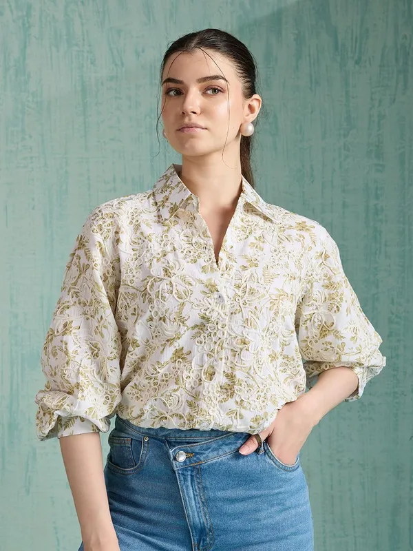 Womens_Polyester_Button_Down_Shirt