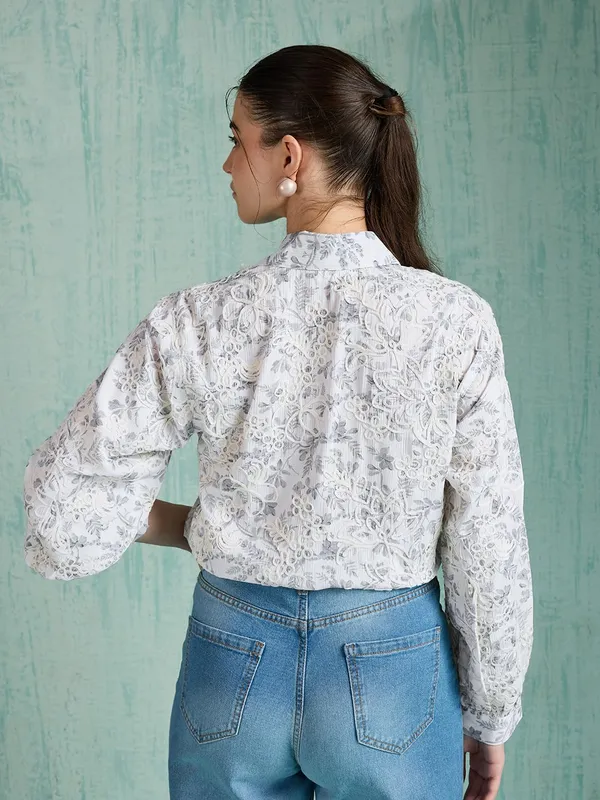Womens_Polyester_Button_Down_Shirt