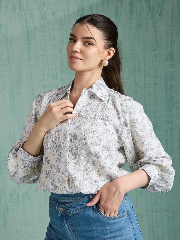 Womens_Polyester_Button_Down_Shirt