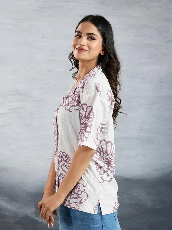 Womens_Polyester_Button_Down_Shirt