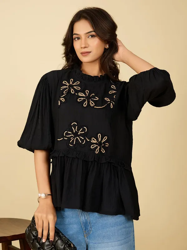 Womens_Embroidered_Nylon_Viscose_Top