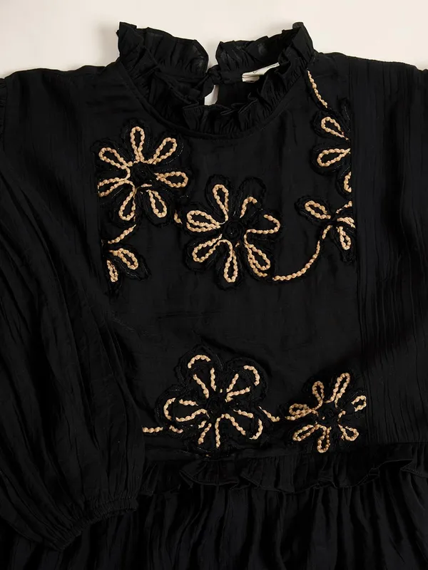 Womens_Embroidered_Nylon_Viscose_Top