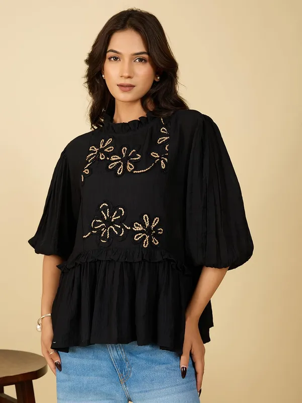 Womens_Embroidered_Nylon_Viscose_Top