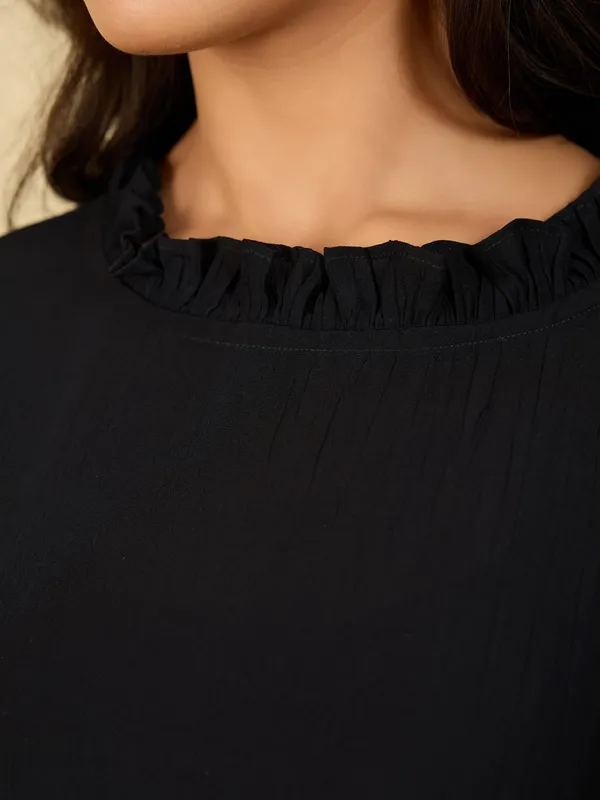 Womens_Embroidered_Nylon_Viscose_Top