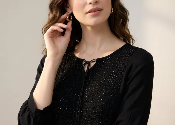 Womens_Cotton_Embroidered_Kurti_Top