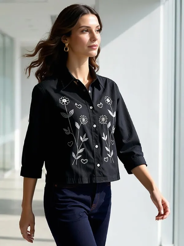 Womens_Embroidered_Denim_Shirt