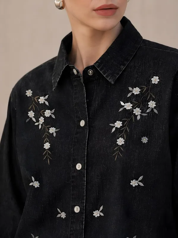 Womens_Embroidered_Crop_Shirt