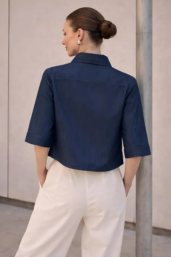Womens_Embroidered_Crop_Shirt
