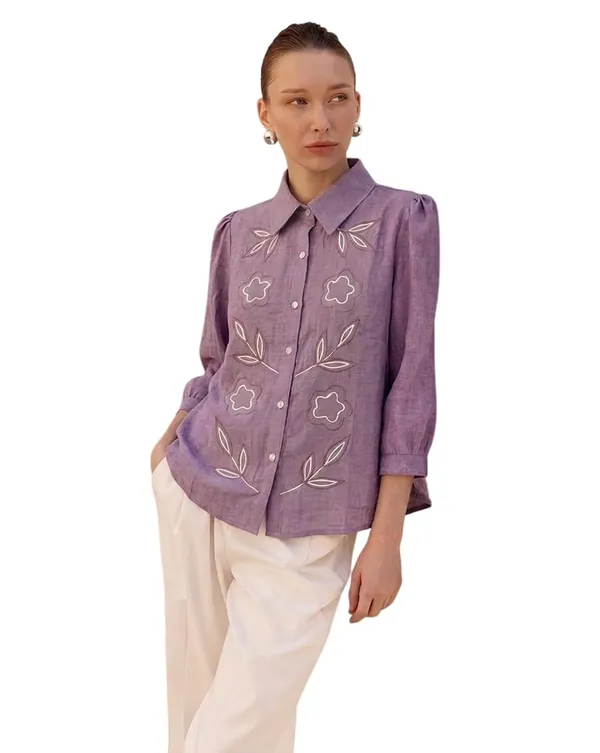 Womens_Embroidered_Button_Down_Shirt