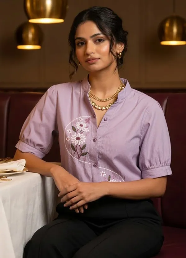 Womens_Embroidered_Button_Down_Shirt