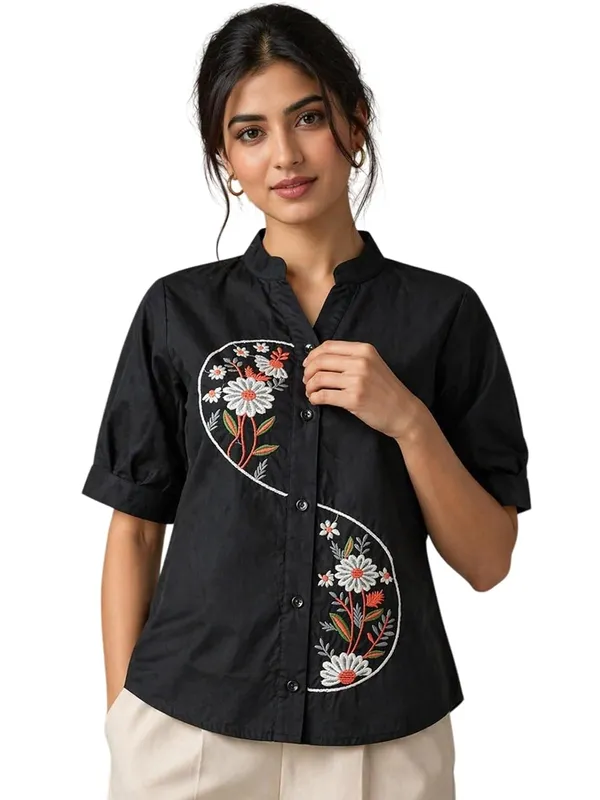 Womens_Embroidered_Button_Down_Shirt