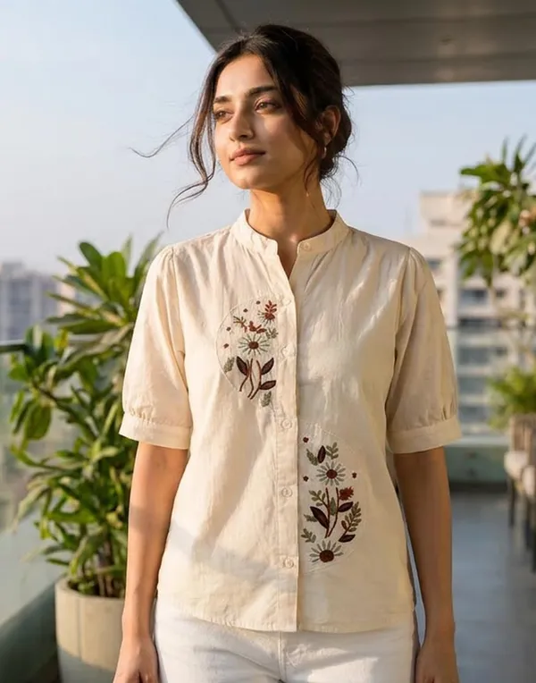Womens_Embroidered_Button_Down_Shirt