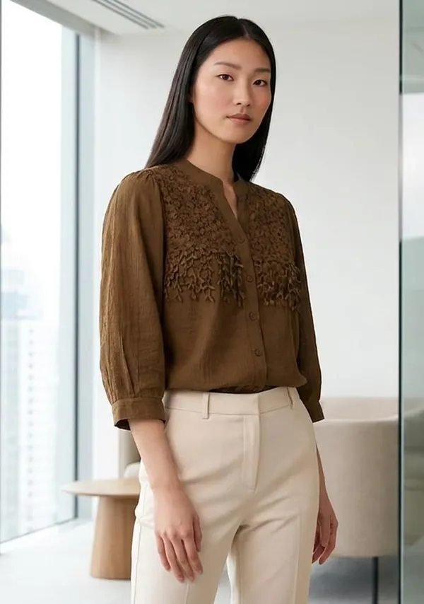 Womens_Embroidered_Button_Down_Shirt