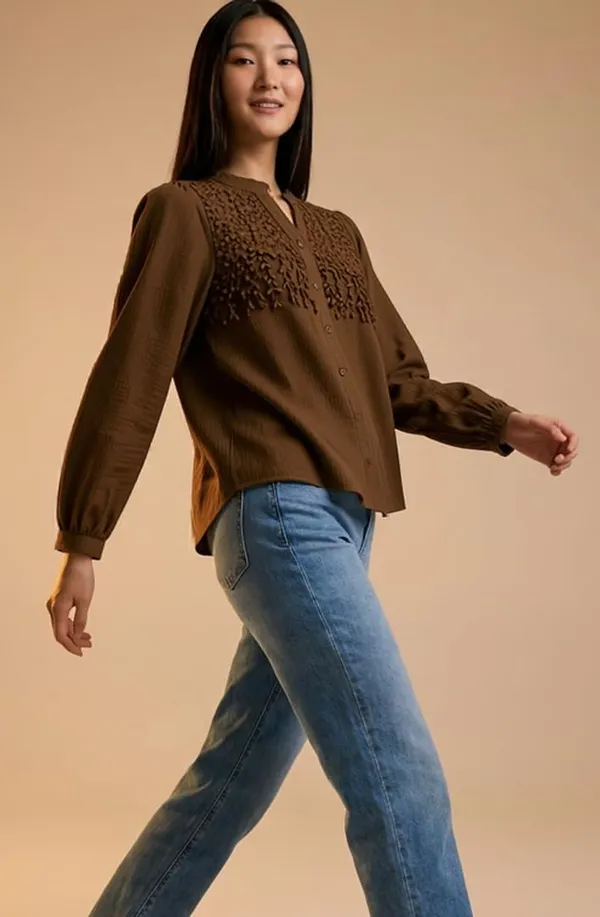 Womens_Embroidered_Button_Down_Shirt