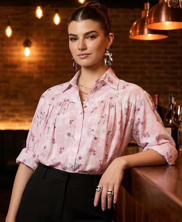 Womens_Collared_Button_Down_Shirt