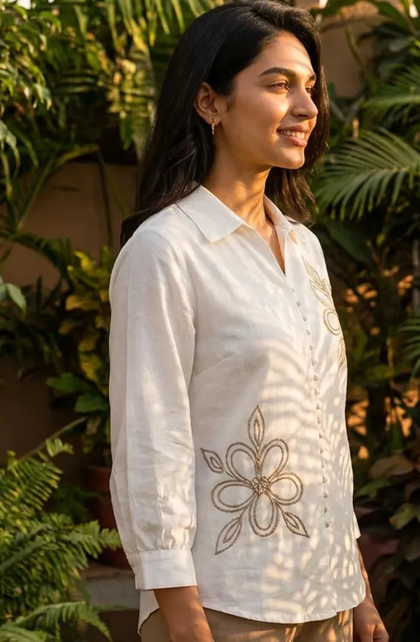 Womens_Embroidered_Cotton_Blend_Button_Down_Shirt