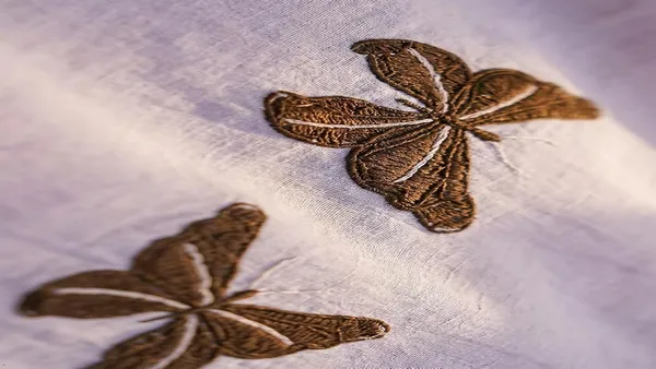 Womens_Embroidered_Cotton_Blend_Collared_Top