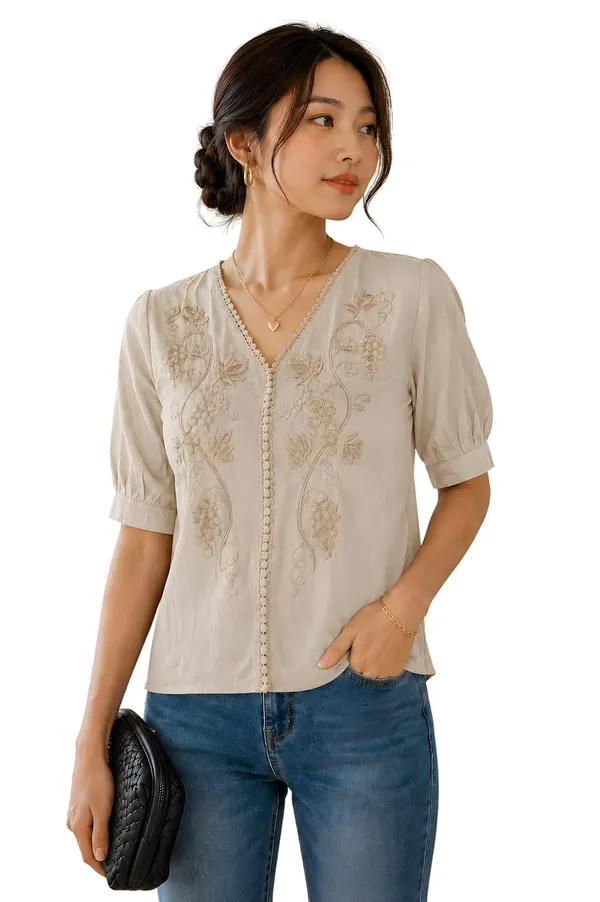 Women_Embroidered_V_Neck_Cotton_Blend_Tunic_Top