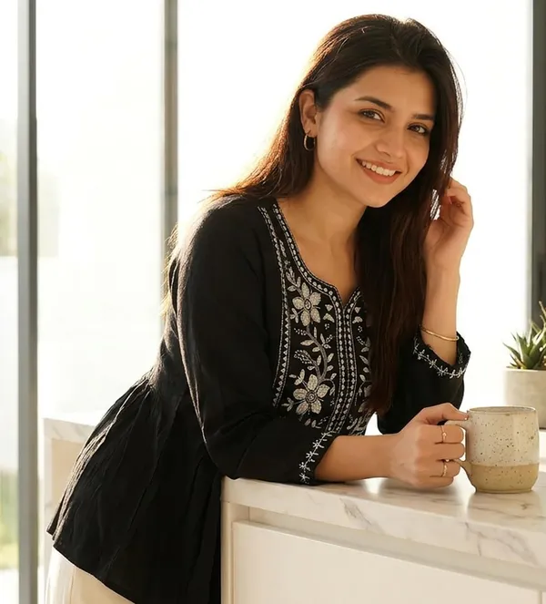 Womens_Embroidered_Cotton_Blend_Kurti_Top