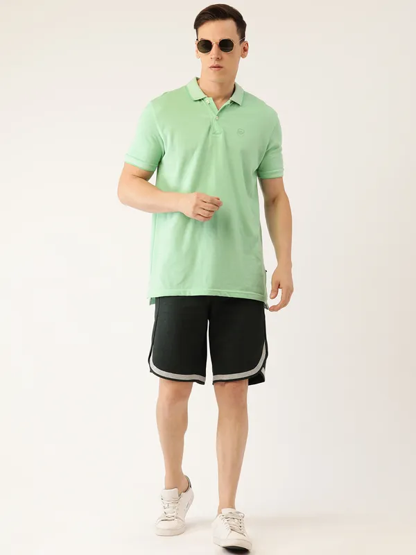 Black_Mesh_Basketball_Shorts_With_White_Trim_For_Men