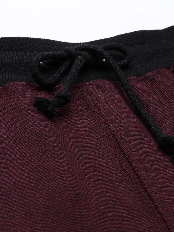 Maroon_And_Black_Knit_Contrast_Trim_Shorts_For_Men