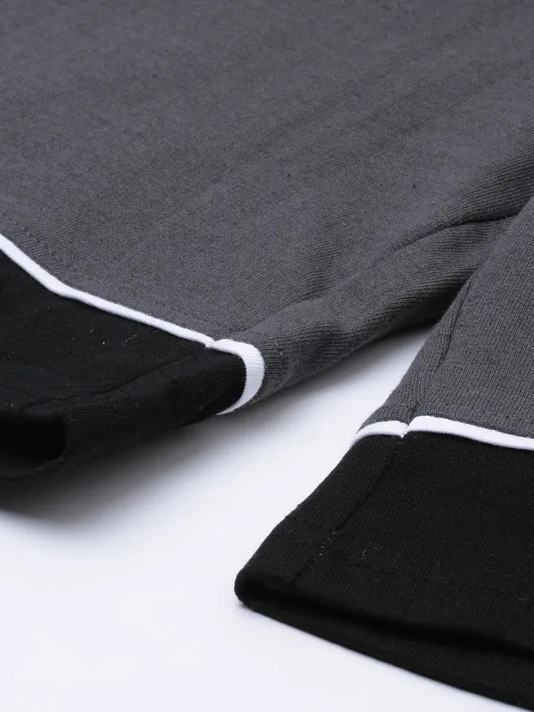Grey_Cotton_Blend_Double-Layer_Sports_Shorts_For_Men