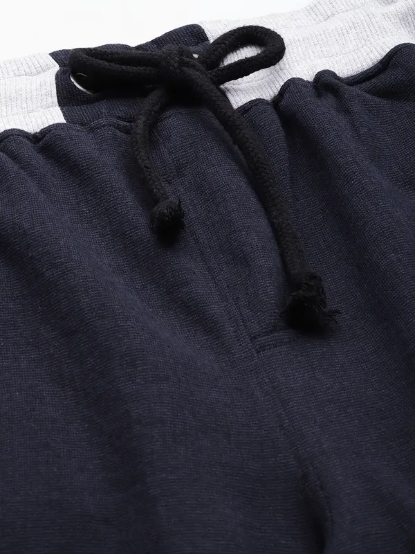 Navy_Blue_Cotton_Blend_Sports_Shorts_Contrast_Waistband