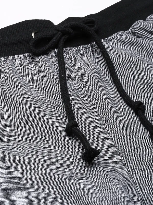 Grey_Melange_Cotton_Blend_Relaxed_Fit_Shorts_For_Men